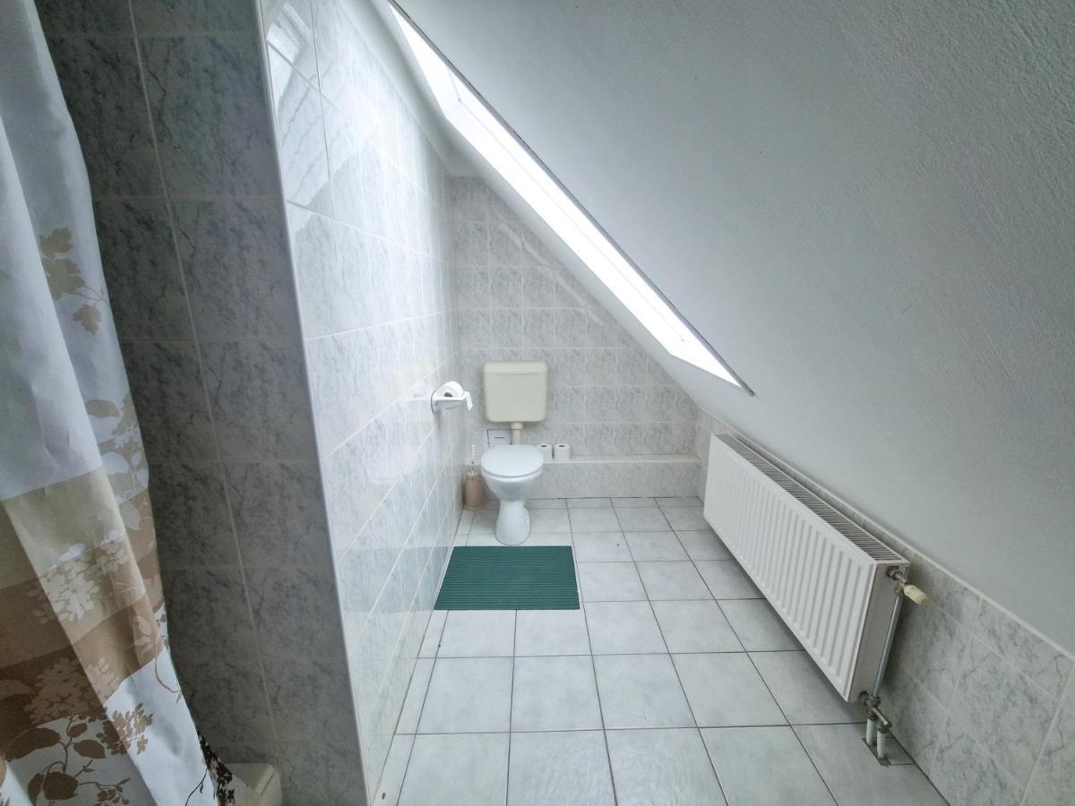 Weinberger Vendégház Zamárdi Esterno foto